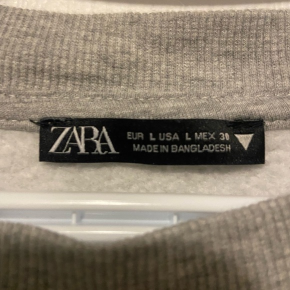 Zara Super Soft Cropped Crewneck - Gray -  Size Large - Picture 3 of 3
